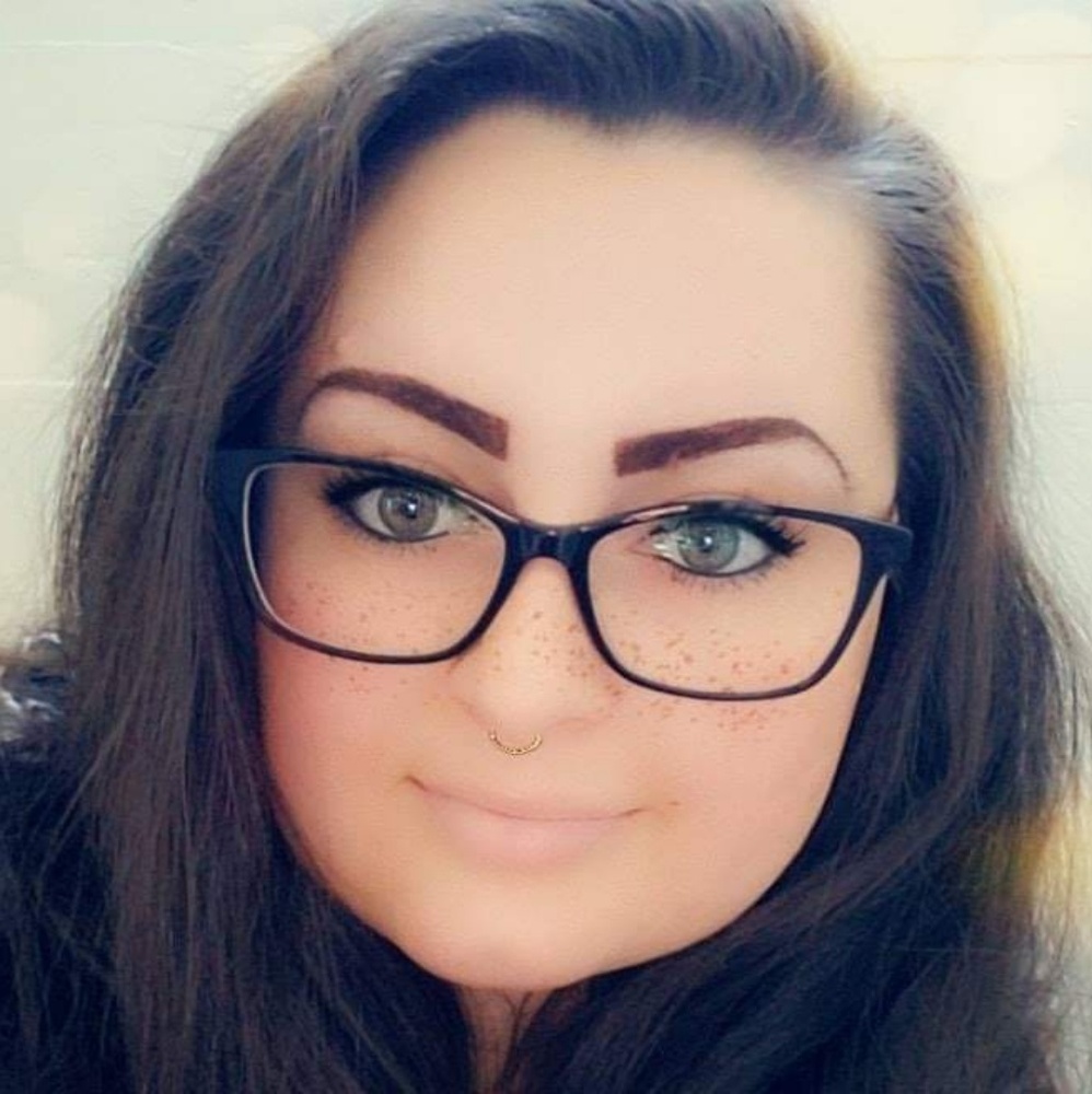 Meet your Posher, Lexi